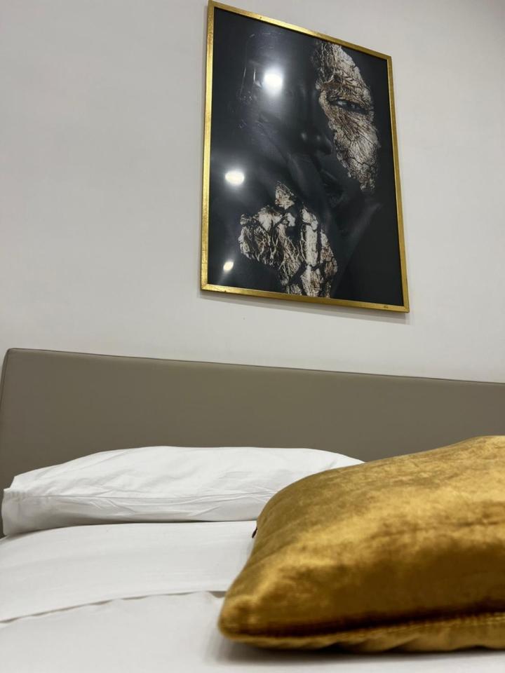 Bed and Breakfast Dimora Dei Decumani Neapol Zewnętrze zdjęcie